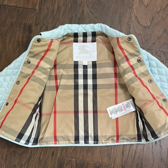 BURBERRY キッズ　130 0400020167049?wid=600&hei=800&